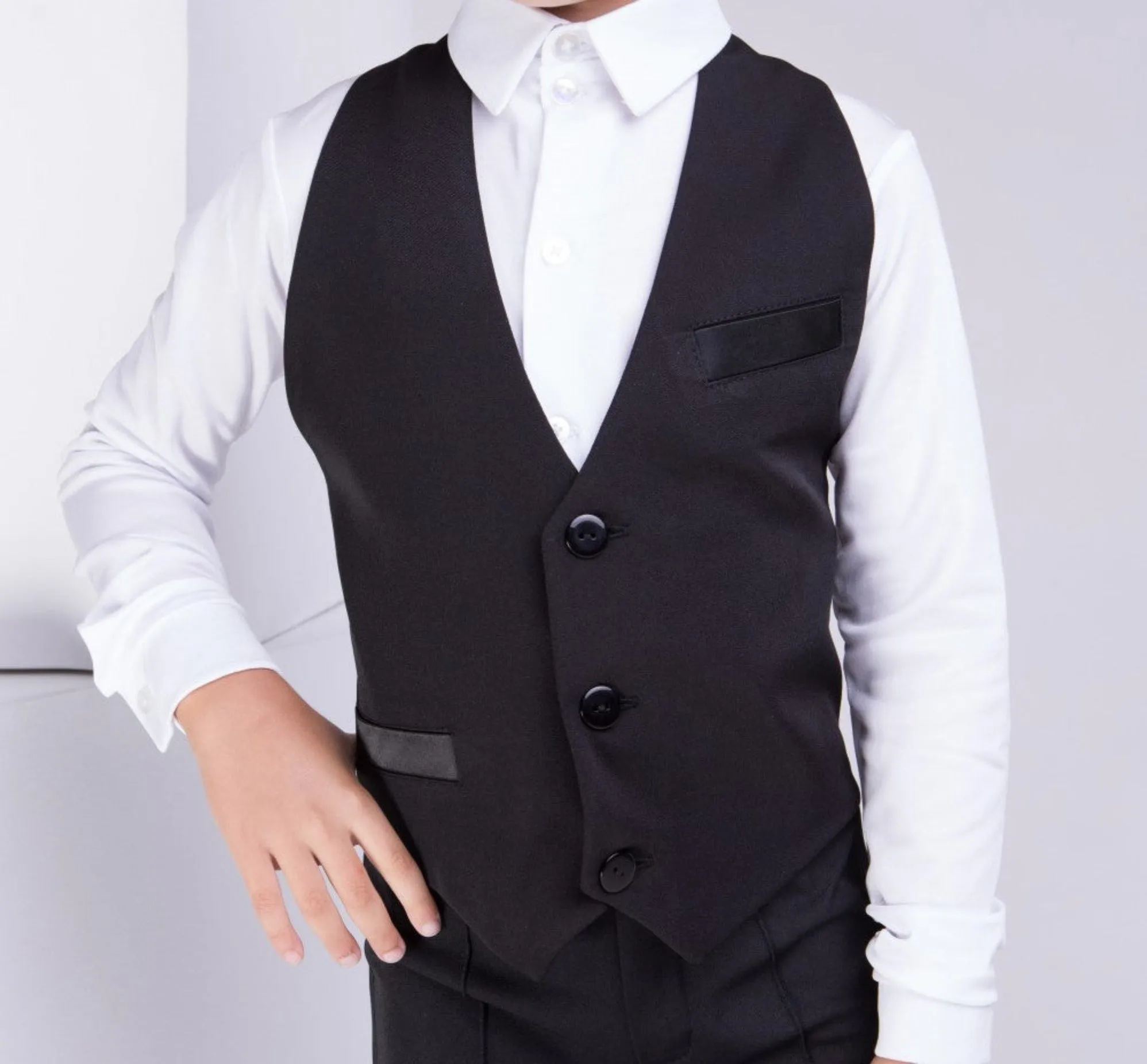 722 - Latin Mens Vest