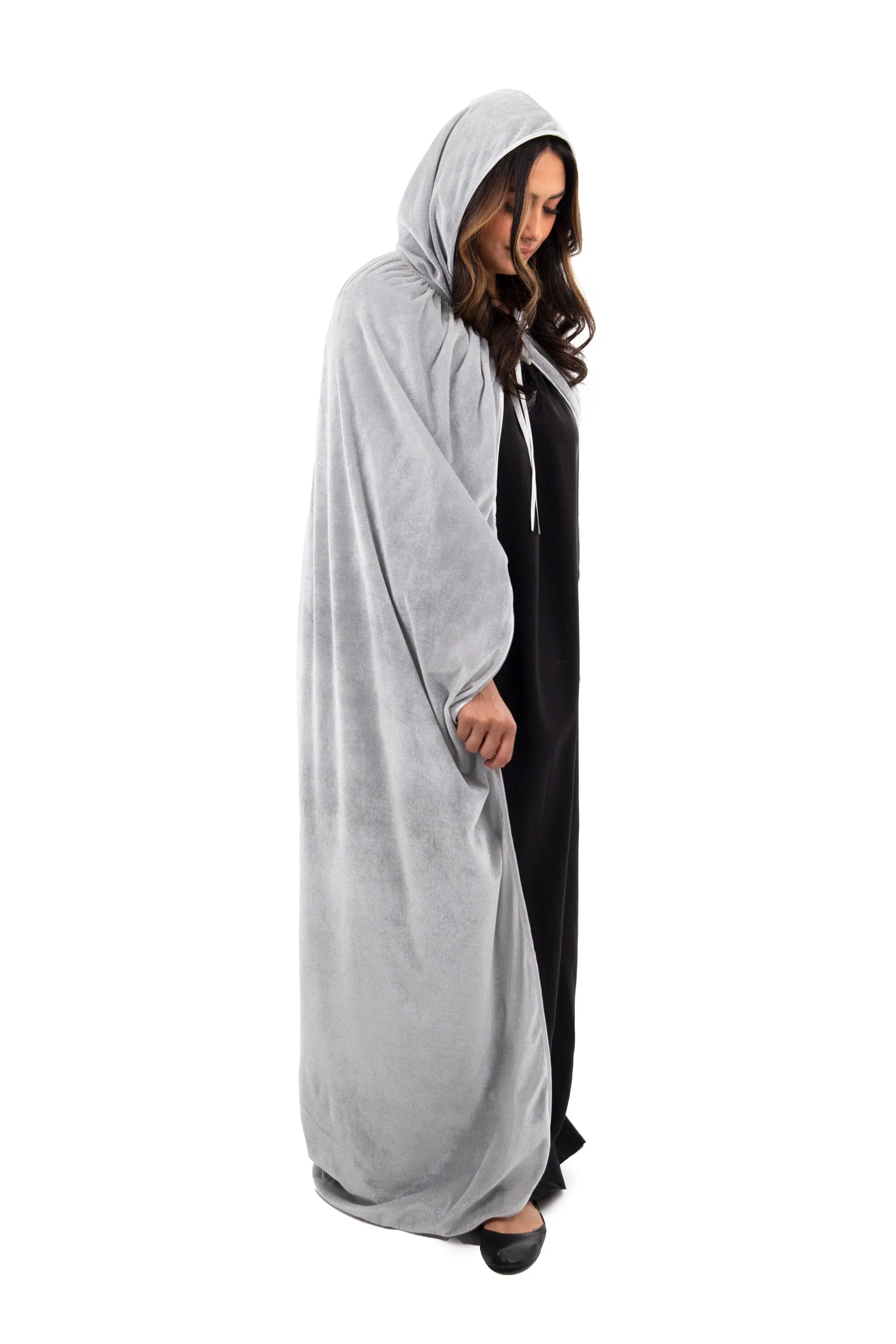Adult Grey Velvet Cloak