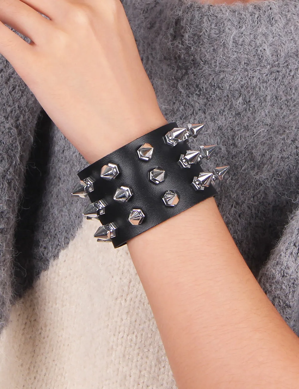 Black Egypt PU Punk Gothic Rivet Bracelet