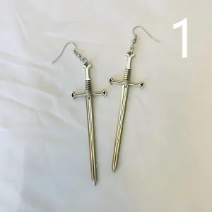 Excalibur Double Hoop Earrings classical Tarot Occult Dark Gothic Jewelry Send Women Fashion Gift Classics Exaggerate