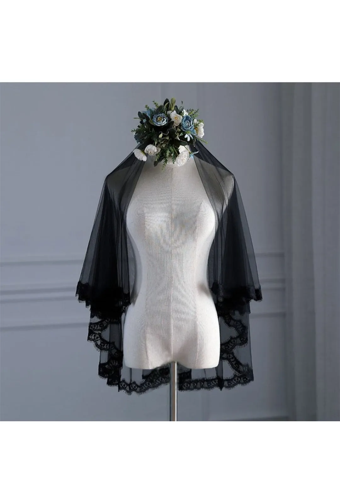 Gothic Black Lace Veil