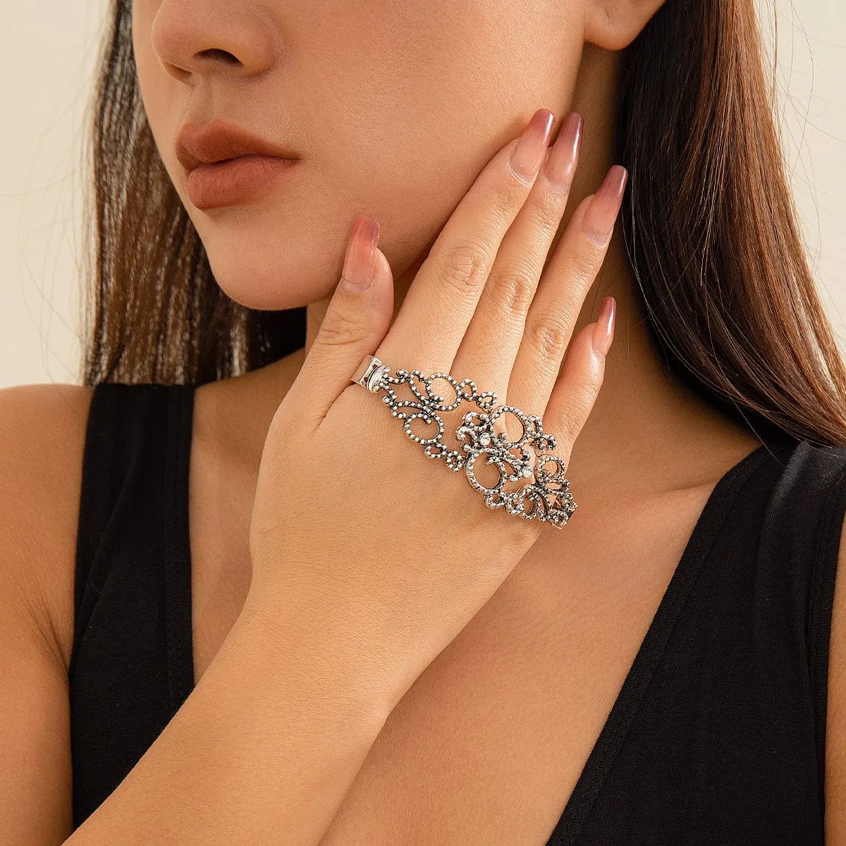 Gothic Rhinestone Inlaid Abstract Lace Pattern Hand Armor Bracelet