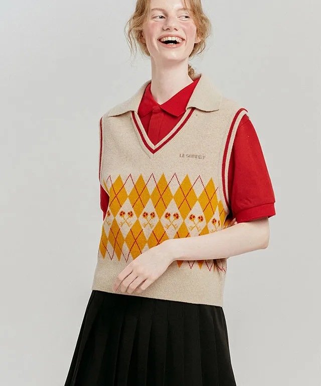LE SONNET Logo & Argyle Knit Vest - Beige