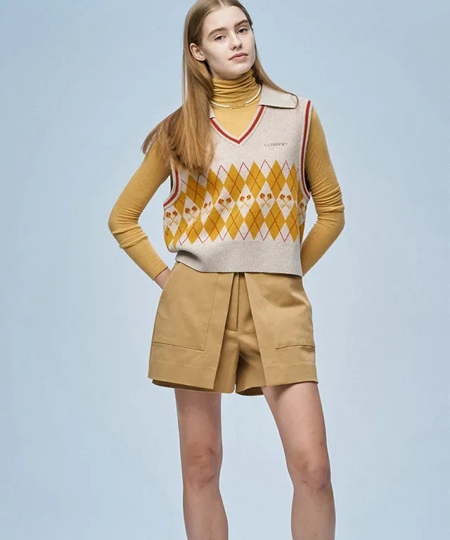 LE SONNET Logo & Argyle Knit Vest - Beige