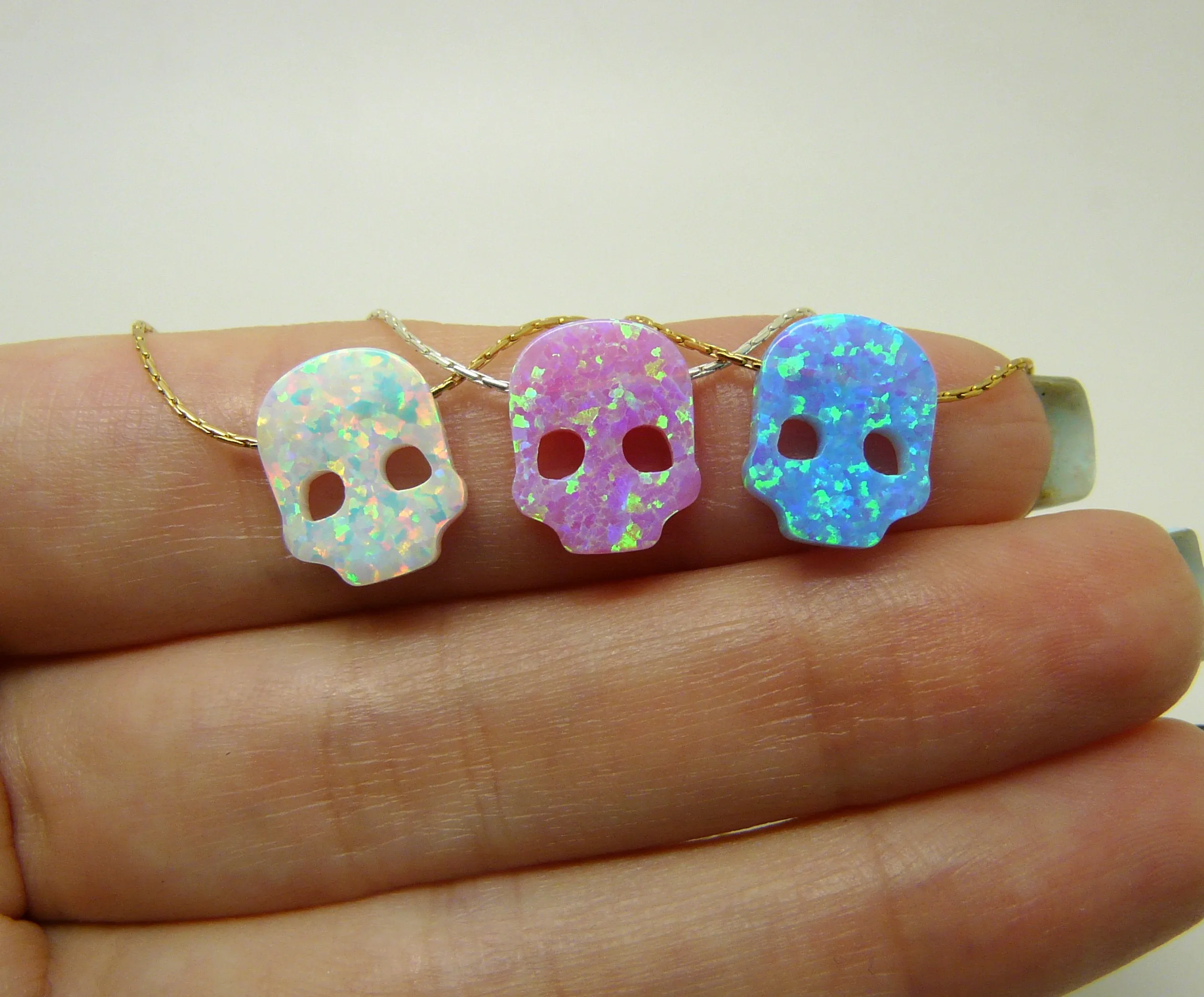 Opal Skull Necklace – Edgy & Unique