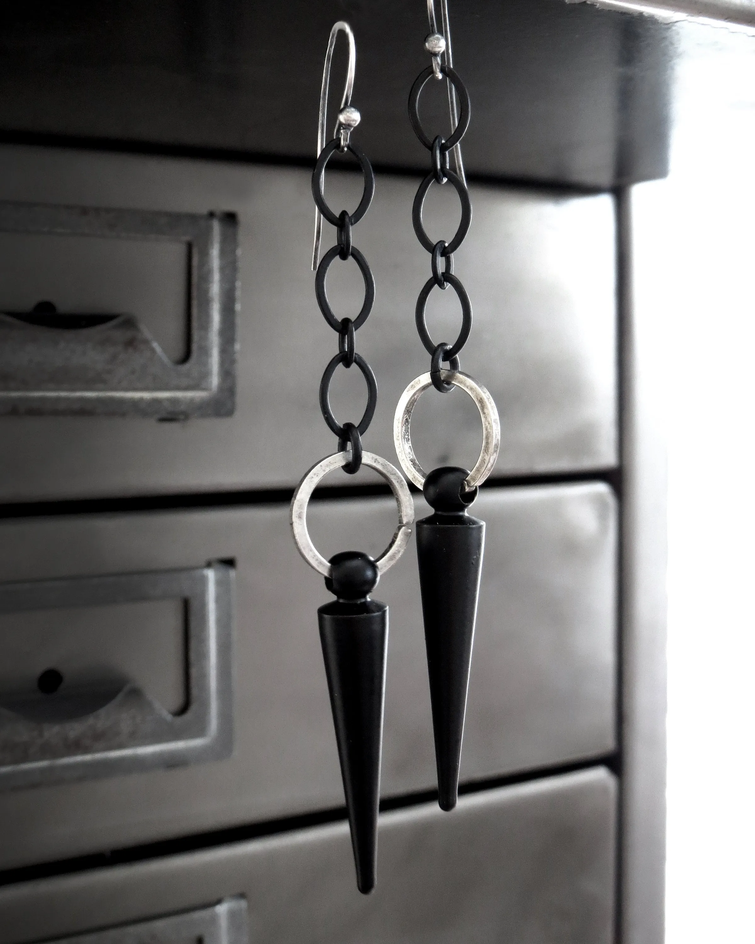 RAVE - Black Spike Earrings with Matte Black Chain