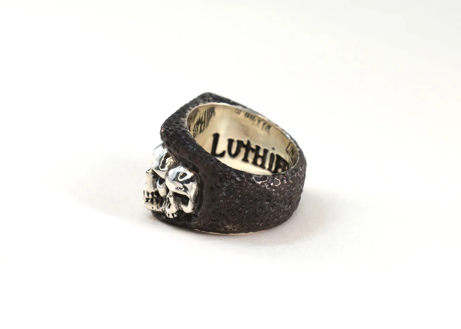 Relic Skull Ring