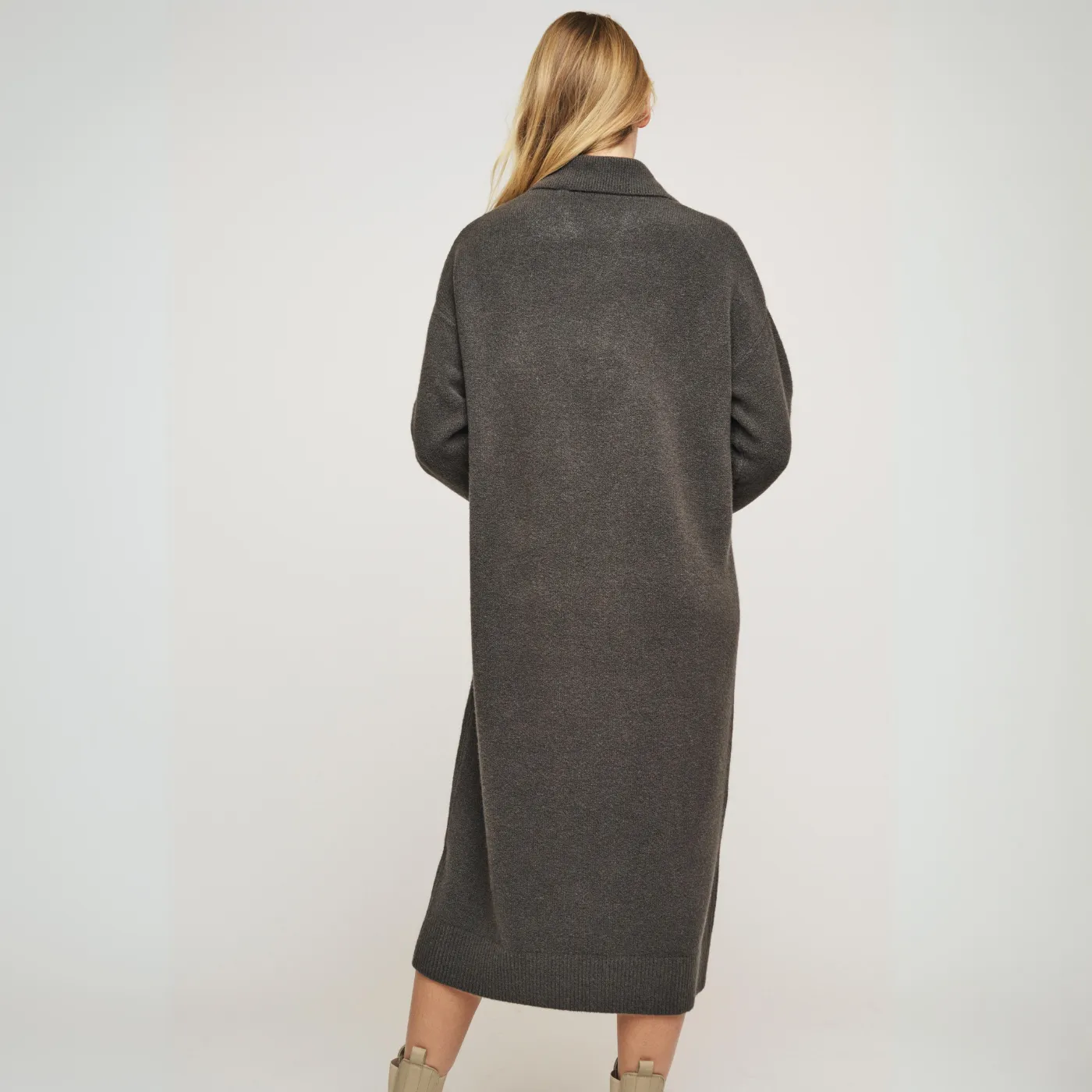Rino & Pelle Manoi V-Neck Dress | Graphite