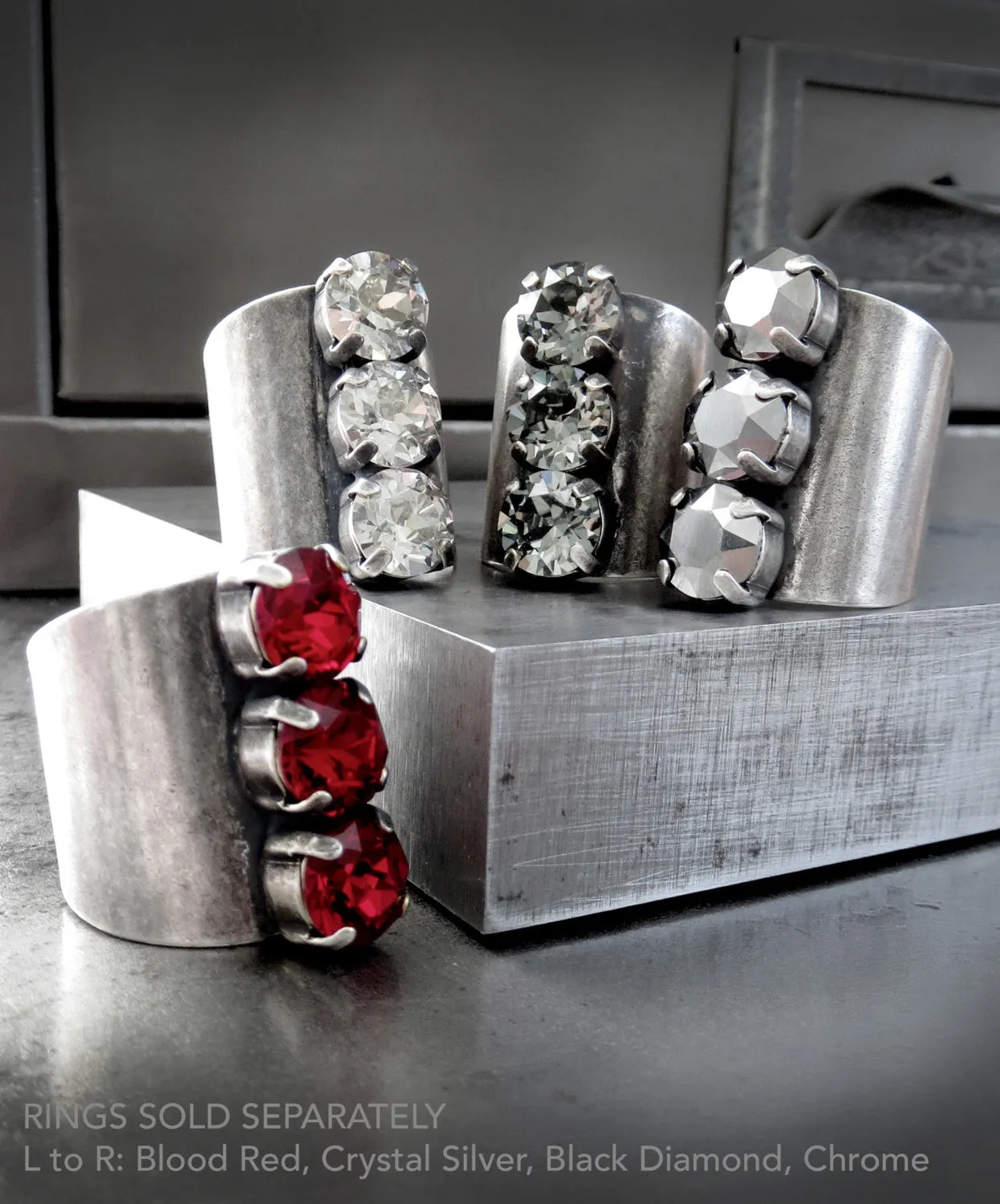 TOMBOY - Spike Ring with Trio of Pointed Clear Crystals