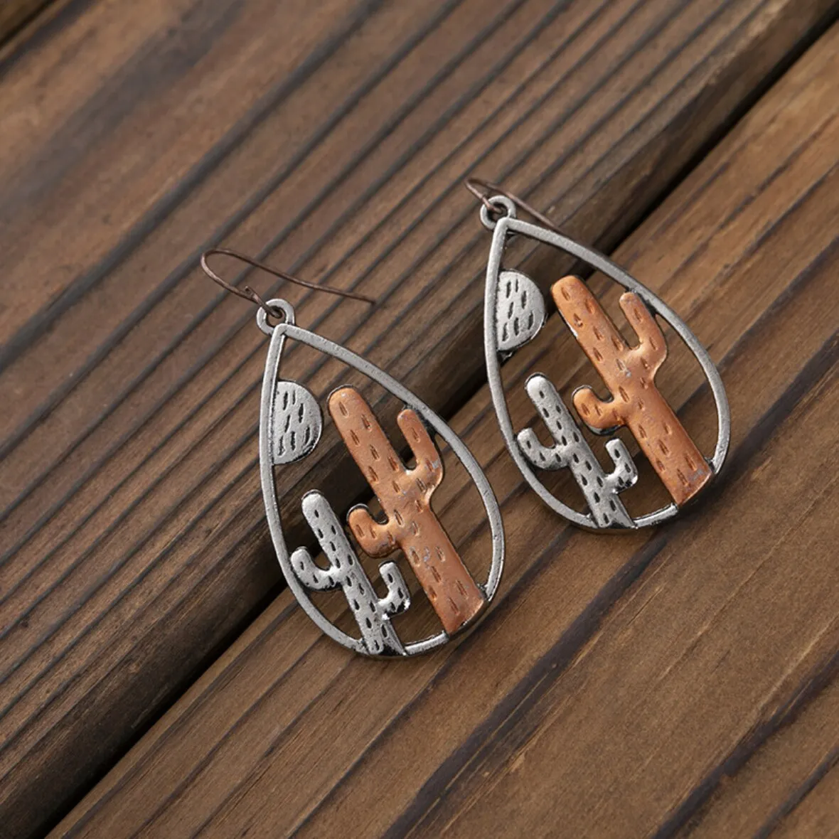 Vintage two-tone desert cactus pendant earrings personalized jewelry ladies Wicca holiday birthday gift